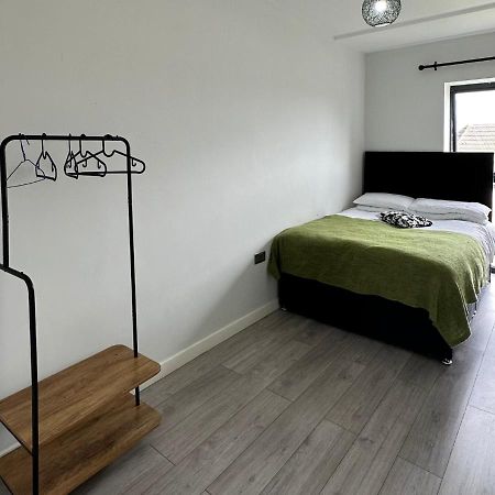 Stratford Apartment With Balcony ロンドン エクステリア 写真