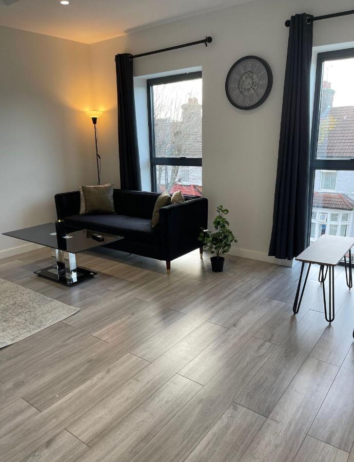 Stratford Apartment With Balcony ロンドン エクステリア 写真