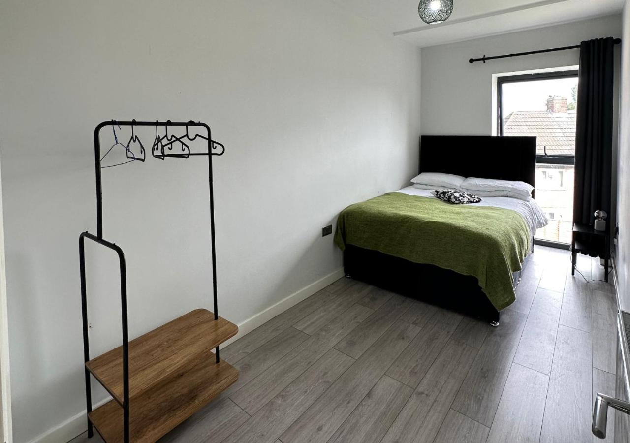 Stratford Apartment With Balcony ロンドン エクステリア 写真